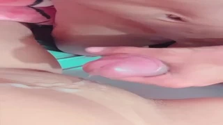 Jhenis Kut Kut Deixando Gozar na bucetinha