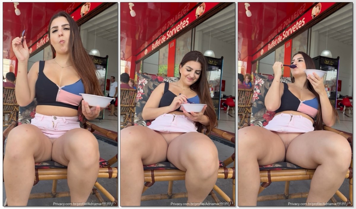 Adria Marcela se exibindo sem calcinha no shopping