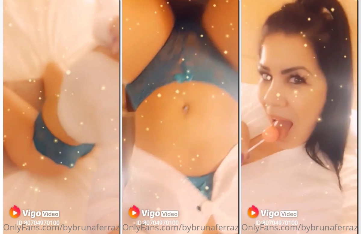 Bruna Ferraz morena desgraçada mostrando a buceta com calcinha de renda