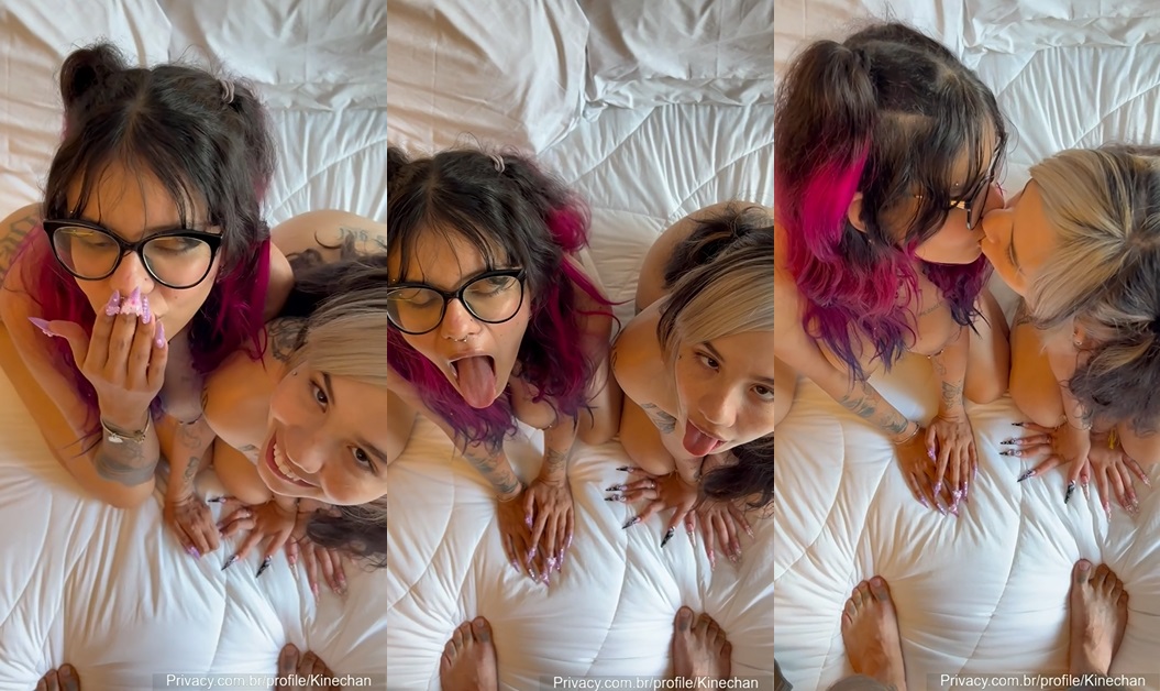 Kinechan e amiguinha safada de joelhos esperando para levar leite na boca