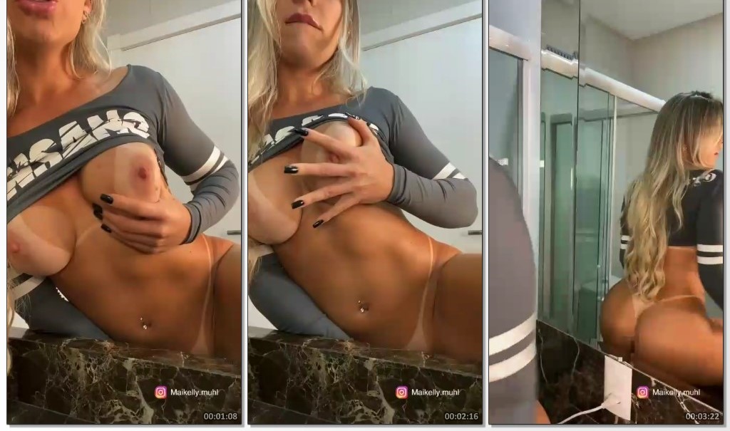 Maikelly Muhl loirinha cheia de tesão peladinha se filmando em frente o espelho