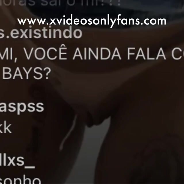 Vídeo vazado da Mc Mirella mostrando a buceta em live