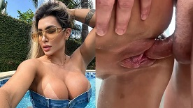 Mari Reis Xvideos dando a buceta no pelo pro macho na piscina