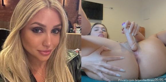 Brasiloirinha fodendo a buceta rosada com pau de borracha grande