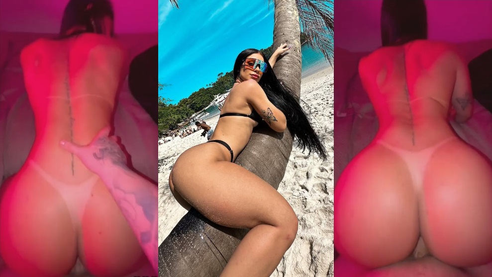 Cavalona Nick Rodrigues rebolando com caralho duro no cuzinho