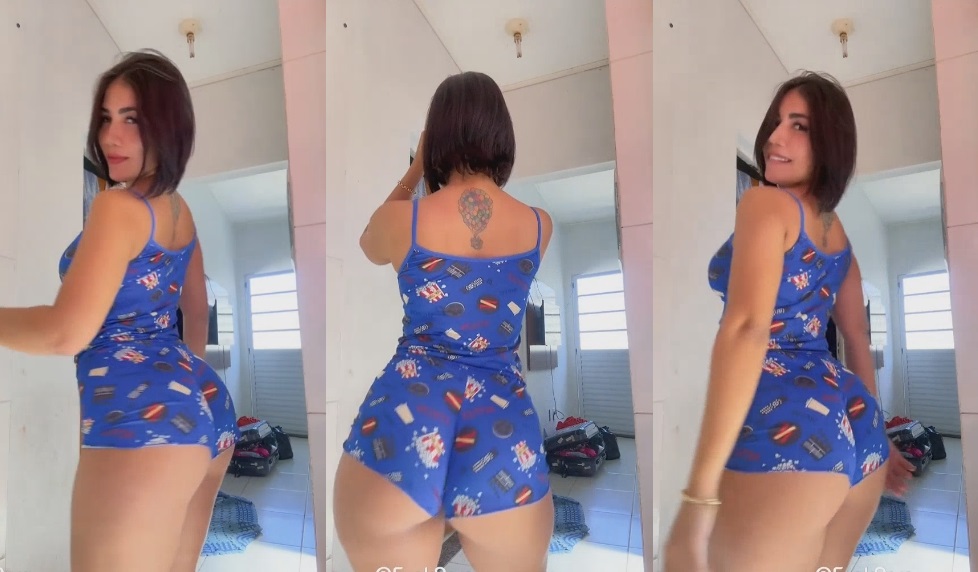 Paulista gostosa rebolando popozão com shortinho atolado