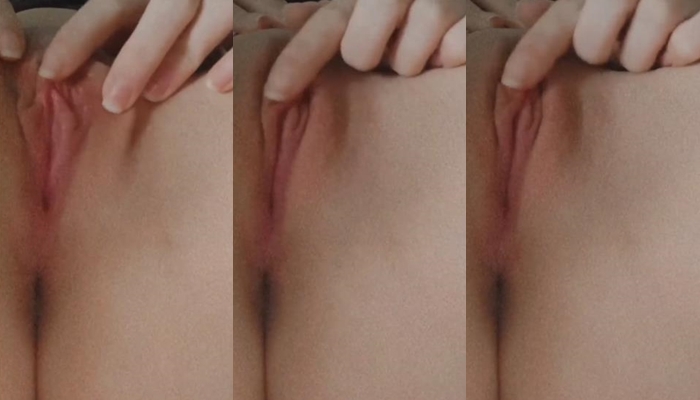 Buceta virgem gostosa de novinha sem calcinha